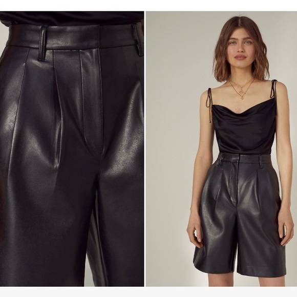 [Sold off app] Wilfred Limerick Shorts - Picture 2 of 8